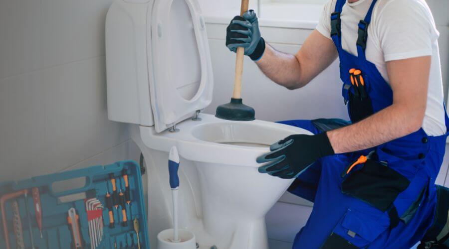 sewer line plumber in Vinton, CA